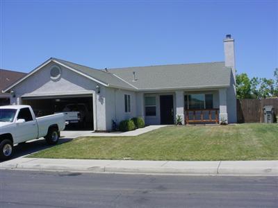 2142 Mcginty St, Dos Palos, CA 93620 photo 1