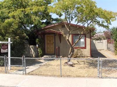 831 Edythe St, Manteca, CA 95337 photo 1