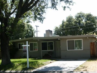 2105 Gordon Ave, Modesto, CA 95350 photo 9