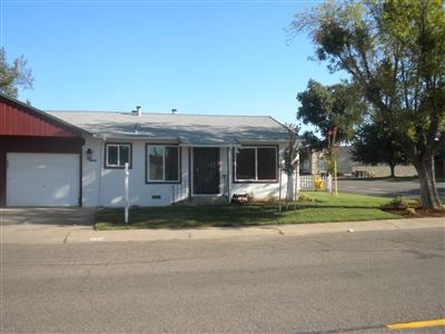 529 D St, Galt, CA 95632 photo 1