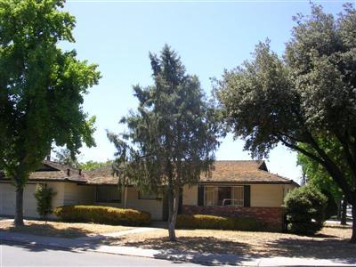 1216 Athens Ave, Modesto, CA 95350 photo 1