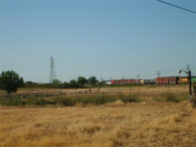 3611 Claribel Rd, Modesto, CA 95357 photo 3