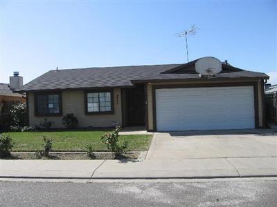 2000 Nimrood Dr, Ceres, CA 95307 photo 1