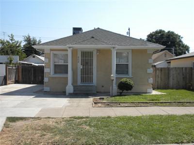 408 E Walnut St, Lodi, CA 95240 photo 1