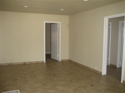 1635 Grimes Ave, Modesto, CA 95358 photo 2