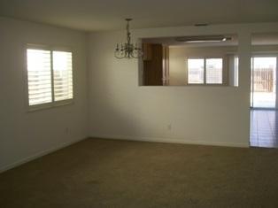 1341 Dynes St, Merced, CA 95348 photo 4