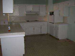 403 Gail Ct, Merced, CA 95348 photo 4