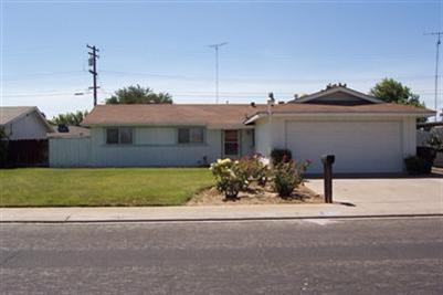 4949 Brooklyn Ct, Modesto, CA 95357 photo 1