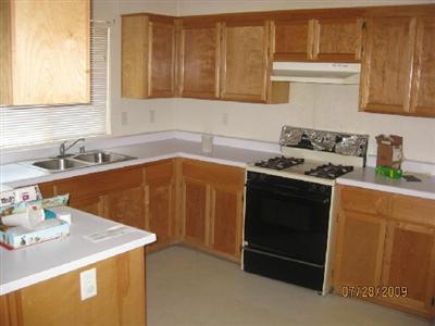 517 Santa Clara St, Merced, CA 95341 photo 3