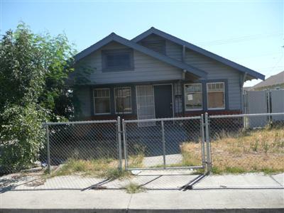 146 Oak St, Manteca, CA 95337 photo 1