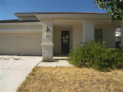 1224 Pipit Dr, Patterson, CA 95363 photo 1