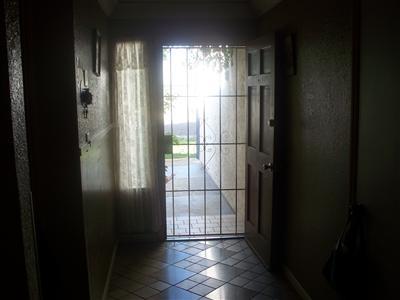 609 Laurel Ave, Modesto, CA 95351 photo 4