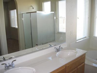 803 Gloucester Ct, Newman, CA 95360 photo 7