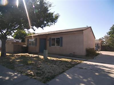 132 Algen Ave, Modesto, CA 95358 photo 1