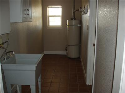 855 I St, Hickman, CA 95323 photo 7
