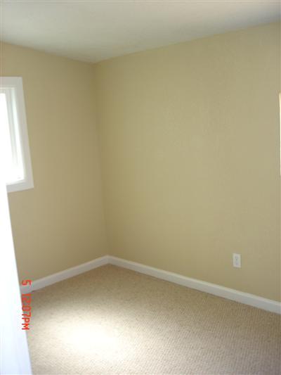 1715 Olympia St, Modesto, CA 95358 photo 4