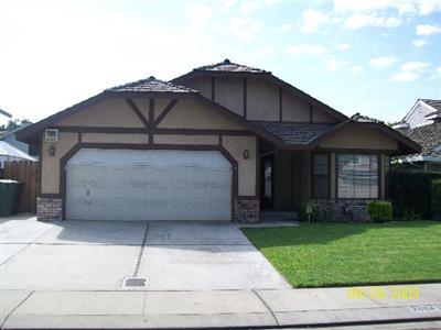 2004 Zaiger Way, Modesto, CA 95350 photo 1