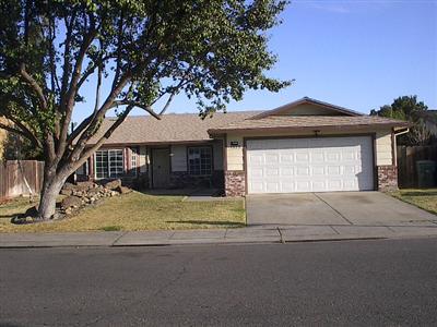 1329 Amanda Dr, Ceres, CA 95307 photo 1