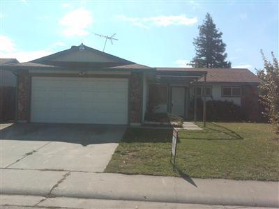 8136 Haystack Dr, Sacramento, CA 95828 photo 1