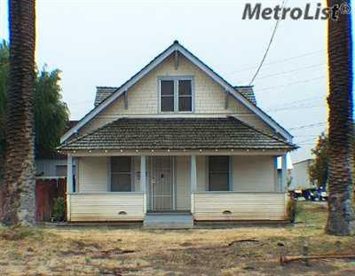 700 9th St, Turlock, CA 95380 photo 1
