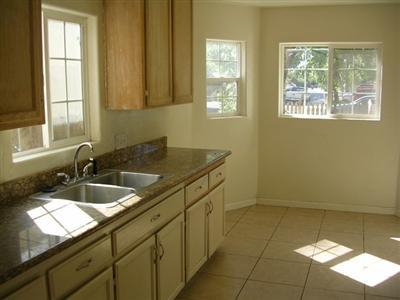 1104 Melrose Ave, Modesto, CA 95350 photo 6