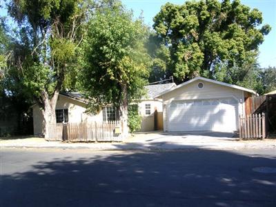 1104 Melrose Ave, Modesto, CA 95350 photo 1
