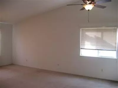 16121 5th St, Lathrop, CA 95330 photo 4