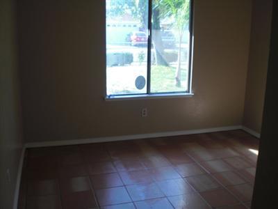 1529 Cullen Ave, Modesto, CA 95351 photo 5