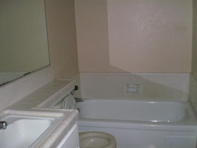 1529 Cullen Ave, Modesto, CA 95351 photo 9