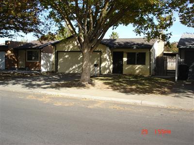2732 Park Pl, Modesto, CA 95350 photo 1