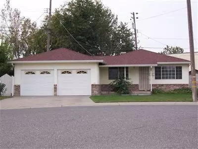 206 Dan St, Manteca, CA 95336 photo 1