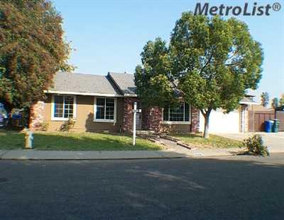 3205 Puma Way, Ceres, CA 95307 photo 1