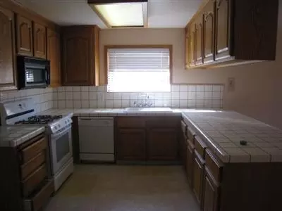 417 Marie Ave, Tracy, CA 95376 photo 4