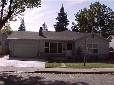 616 Hilton St, Modesto, CA 95350 photo 1