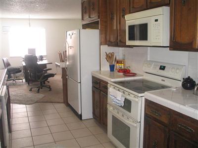 909 Nolte Ln, Modesto, CA 95355 photo 3