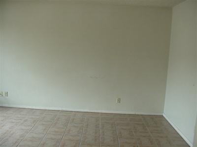 7098 Doris Ave, Winton, CA 95388 photo 4