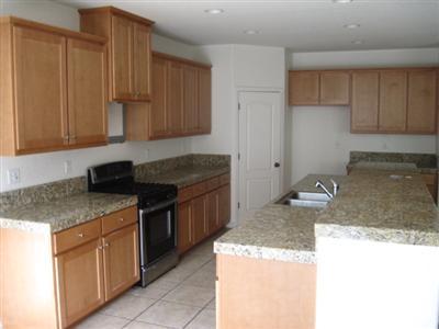 2908 Tabriz Dr, Modesto, CA 95355 photo 2