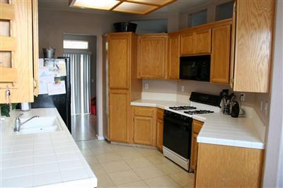 8348 Deer Spring Cir, Antelope, CA 95843 photo 2