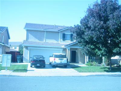 235 Red Robin Dr, Patterson, CA 95363 photo 1