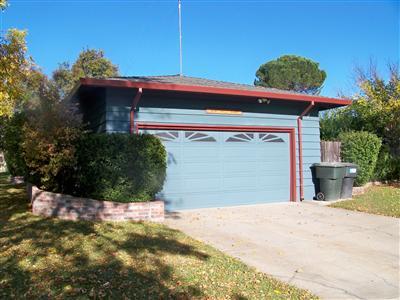4722 Crestview Dr, Carmichael, CA 95608 photo 2