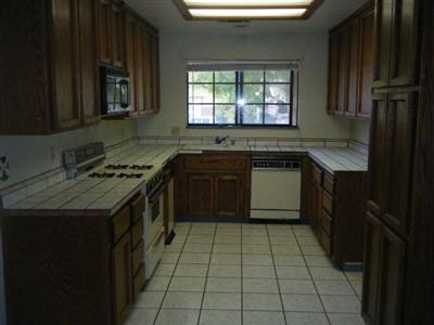 2405 Chapparal Pl, Modesto, CA 95358 photo 3