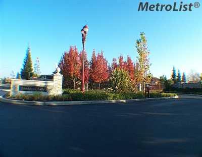 3104 Edgeview Dr, Modesto, CA 95355 photo 1