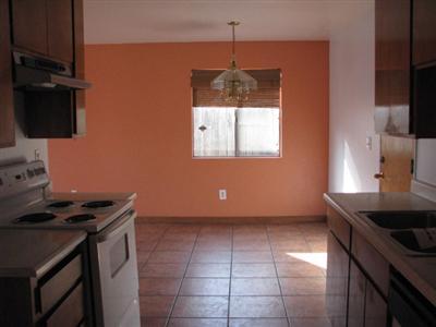 1500 Moselle Ct, Modesto, CA 95358 photo 2