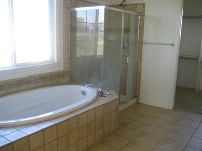 16200 Sheltered Cv E, Lathrop, CA 95330 photo 5