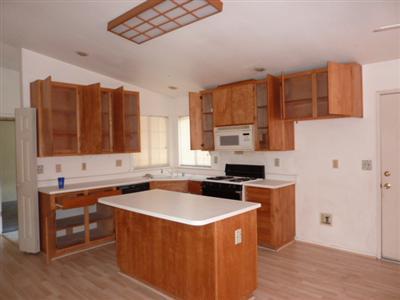 7386 Meghan Dr, Winton, CA 95388 photo 2