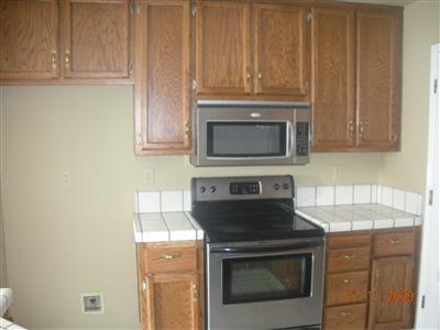 723 E Century Pl, Lodi, CA 95240 photo 4