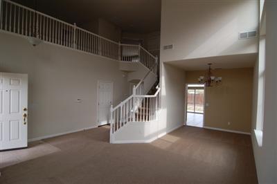 484 Zinnia Ct, Merced, CA 95341 photo 2