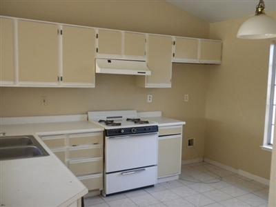 2409 Parducci Dr, Modesto, CA 95358 photo 2