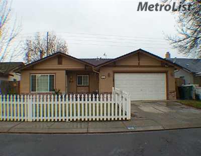 813 Chalone Dr, Modesto, CA 95358 photo 1