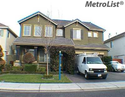 1713 Carousel Dr, Modesto, CA 95356 photo 1
